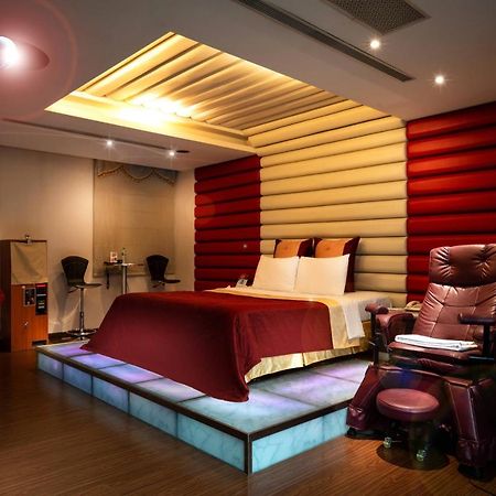 Only Love Motel ซินเตี้ยน ภายนอก รูปภาพ